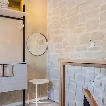 L&b Amphitheater Διαμέρισμα Πούλα