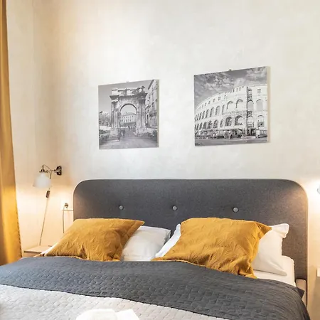 L&b Amphitheater Apartment Pula