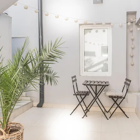 L&b Amphitheater Apartment *