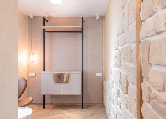 L&b Amphitheater * פולה